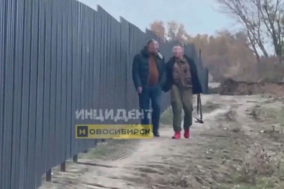 Жительница Новосибирска сообщила о том, что двое мужчин стреляли из окон многоэтажки. Фото: Инцидент Новосибирск