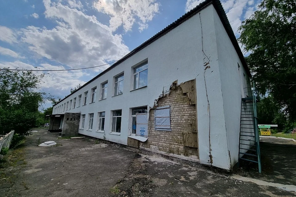 Строители восстановили школы после бомбежек. Фото: администрация Волгоградской области