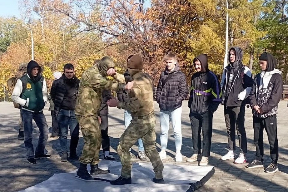 День призывника прошел в парке Дома офицеров в Хабаровске