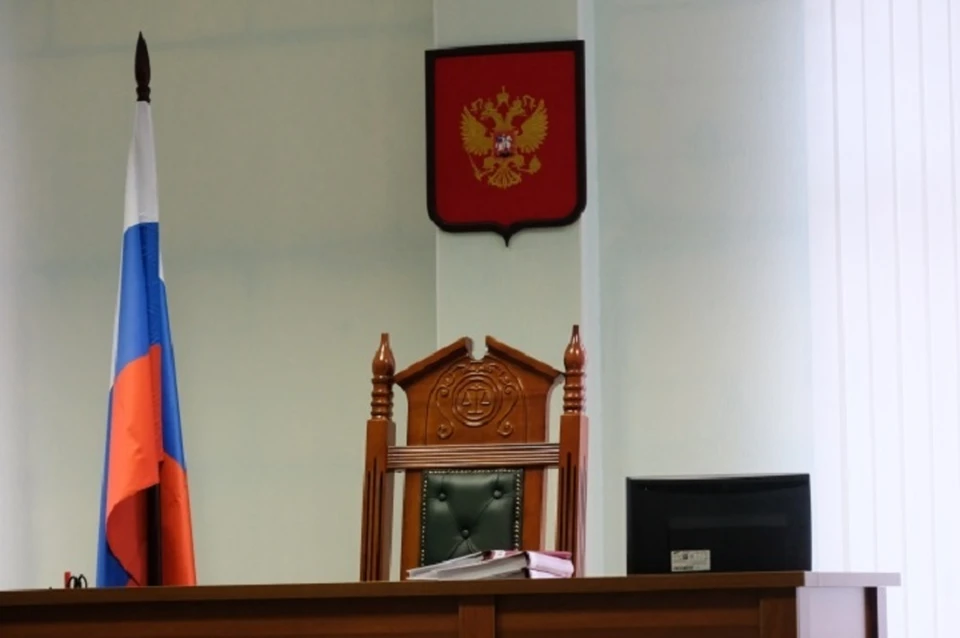 Сотрудницу мэрии Магадана осудили за превышение полномочий