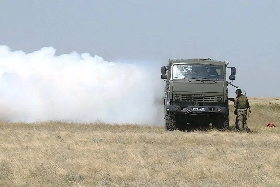 Волгоградские войска РХБЗ &laquo;спрятали&raquo; железную дорогу с военной техникой от условного врага