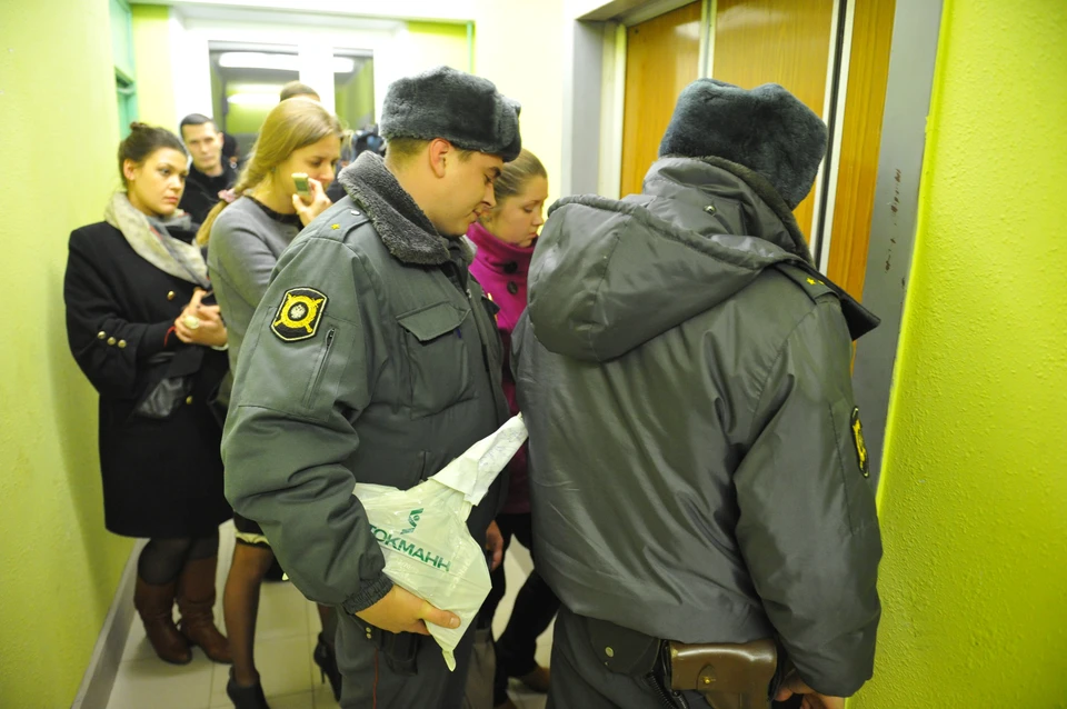 В Томской области двух братьев подозревают в краже и незаконном хранении пороха