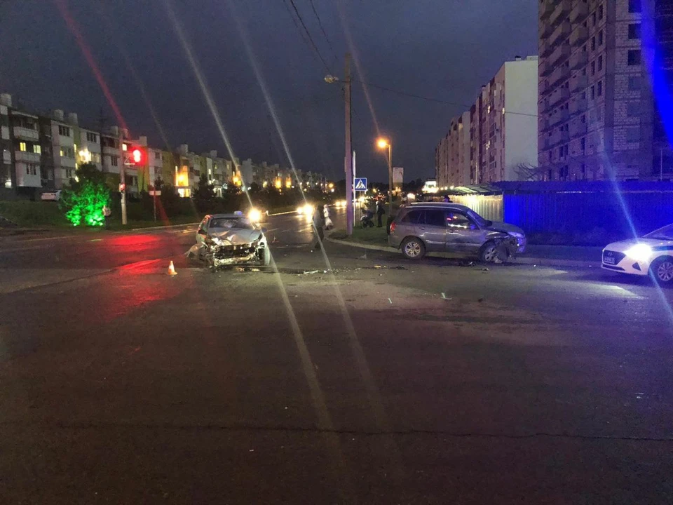 В ДТП в Родниковой долине пострадали двое взрослых и 11-месячный ребенок