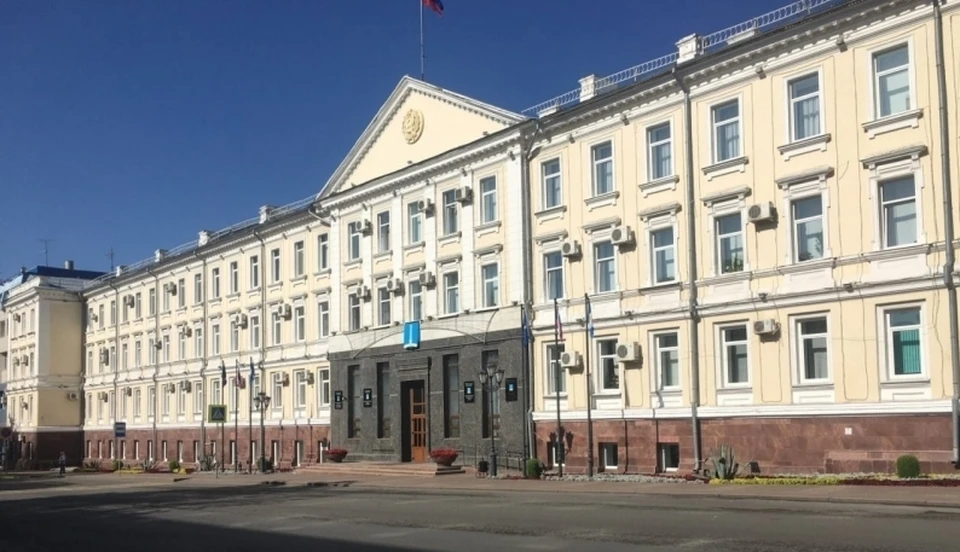 Здание мэрии и УГД