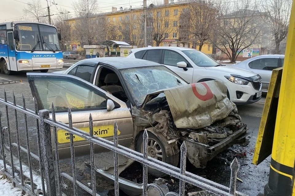 Сейчас полиция пытается понять причины автоаварии
