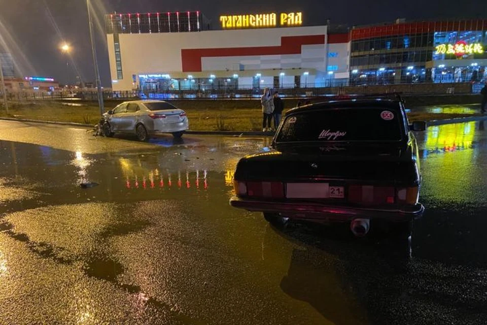 Авария произошла на улице Технической Фото: отделение пропаганды ГИБДД Екатеринбурга