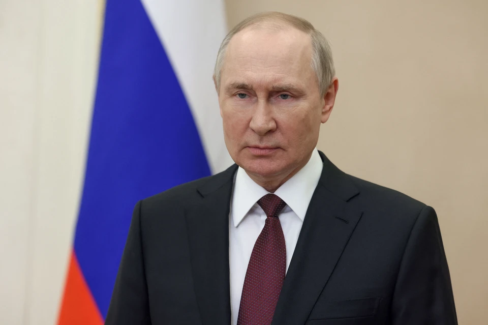 Песков заявил, что пока контактов между Путиным и Макроном не предвидится