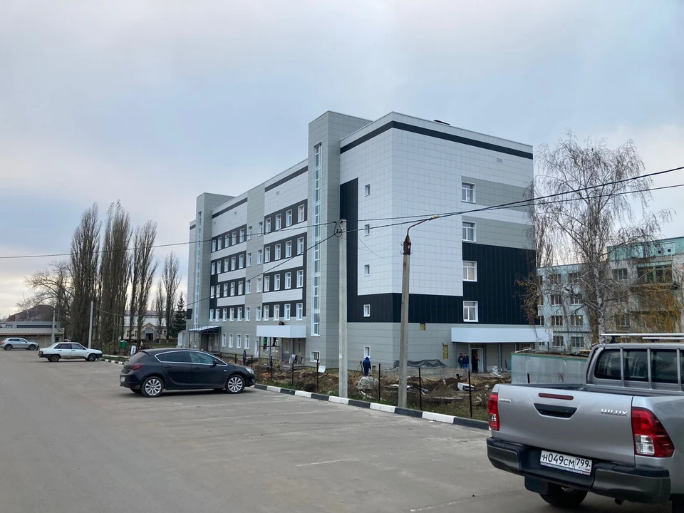Здание новой поликлиники.
