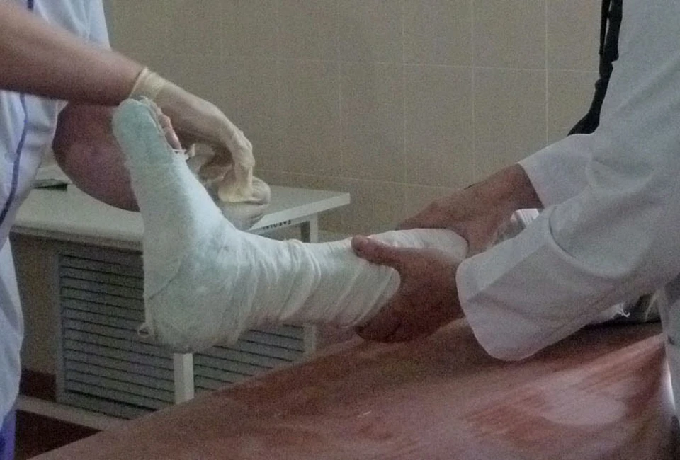 В Тюмени хирурги успешно прооперировали пациентку, которой грозила ампутация ноги