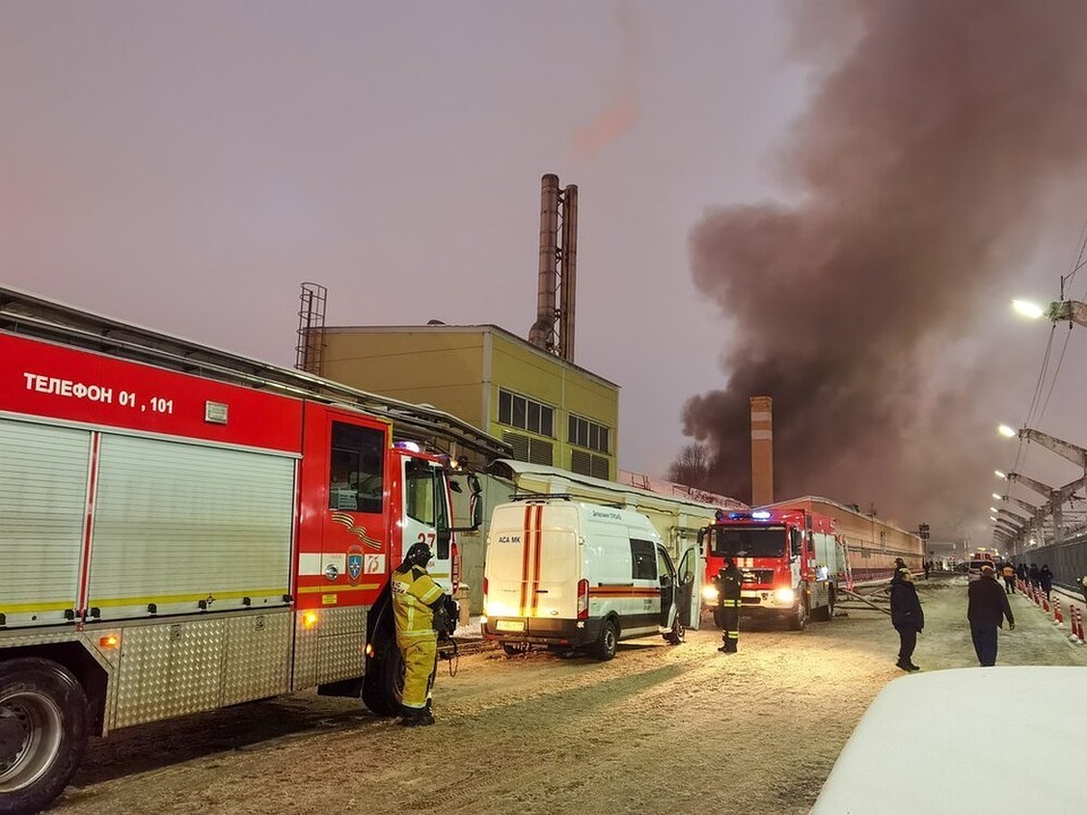 Пожар на Комсомольской площади в Москве: последние новости на 21 ноября  2022, видео - KP.RU