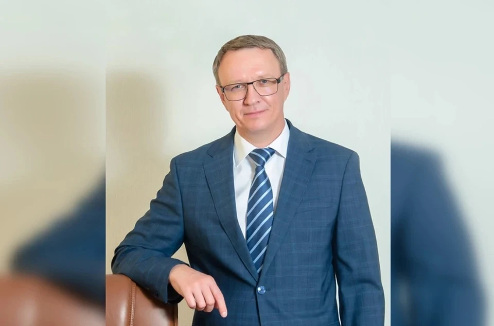 Суд согласился с доводами прокурора, что решение об отставке по собственному желанию является необоснованным.