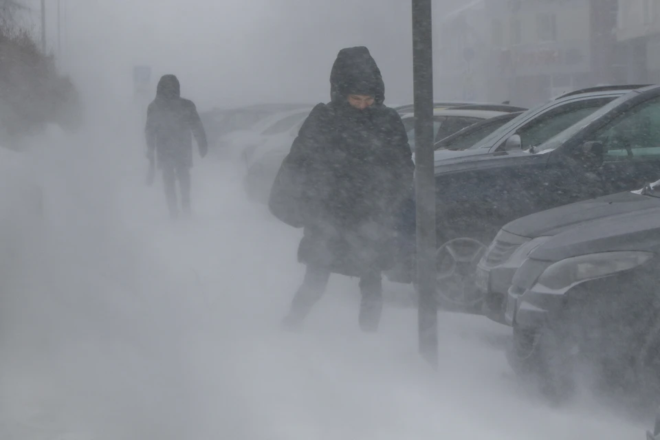 Жителей Чукотки попросили не выходить из дома из-за погодных условий.