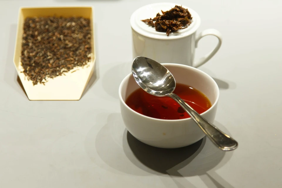 Чай с различными добавками вроде гвоздики или лаванды будет еще полезнее.