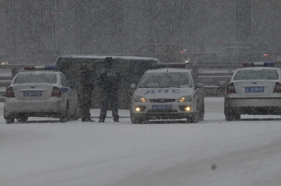 Начальник ГИБДД Башкирии Владимир Севастьянов предупредил водителей о рейдах, которые пройдут на дорогах республики со 2 по 4 декабря
