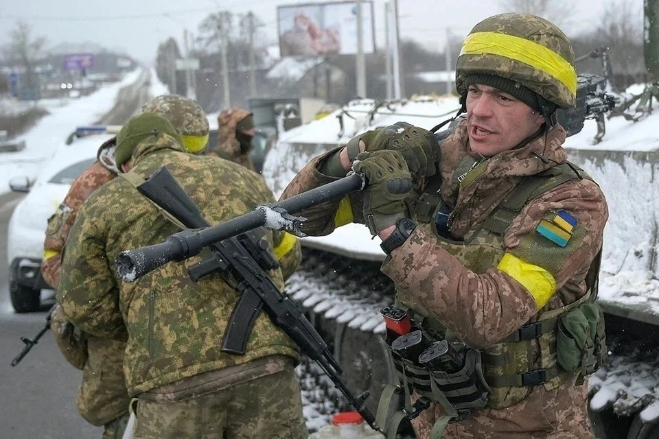 Украинские войска нанесли удар по трансформаторной подстанции в Токмаке Запорожской области