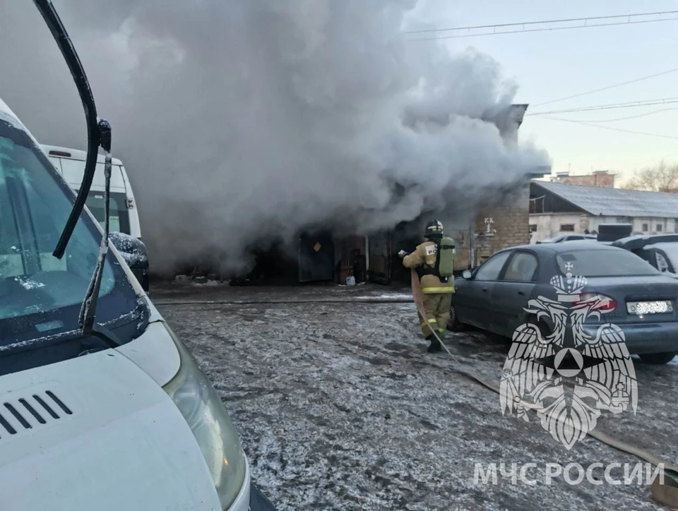 Погибших нет. Один мужчина получил ожоги, он обращался в больницу