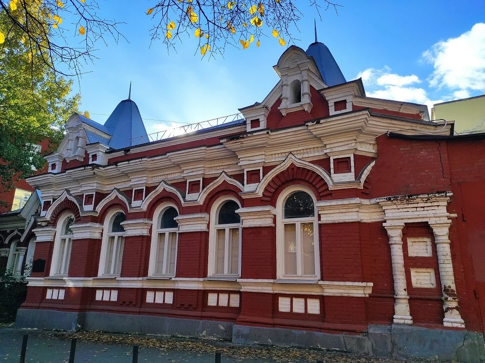 Преподаватель РостГМУ на своих экзаменах и зачетах по стоматологии ставил положительные отметки студентам за деньги.
