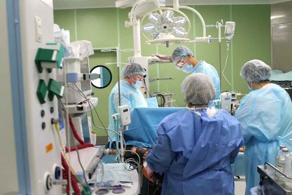 Медики больницы Середавина провели экстренную операцию и сохранили две жизни