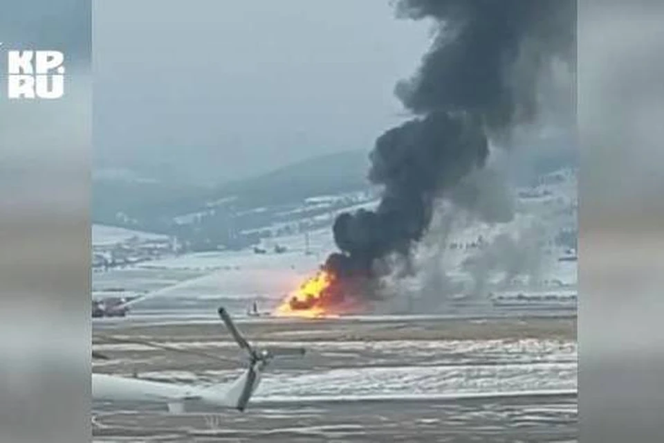 Причина крушения вертолета Ми-8 в Улан-Удэ 16 декабря 2022: почему борт загорелся при посадке. Фото: телеканал АТВ