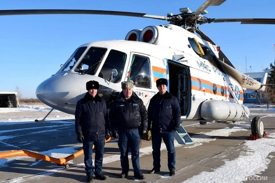 Вертолет Ми-8 прибыл в Хабаровский авиаспасательный центр МЧС России из Казани