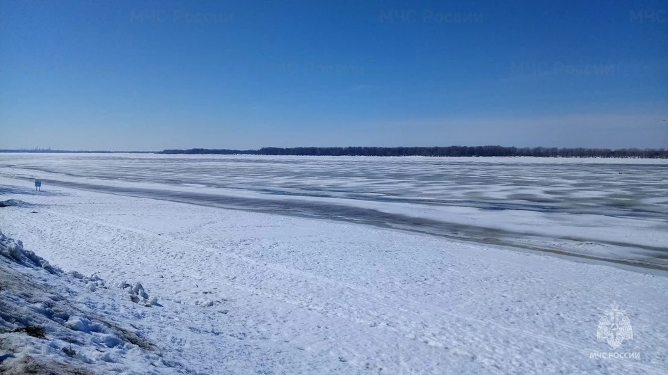 В МЧС рассказали, где самый толстый лёд