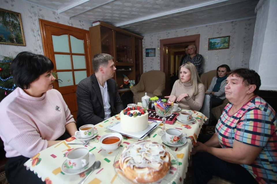 Андрей Гнеушев встретился с семьями мобилизованных нижегородцев ФОТО: Юлия Горшкова