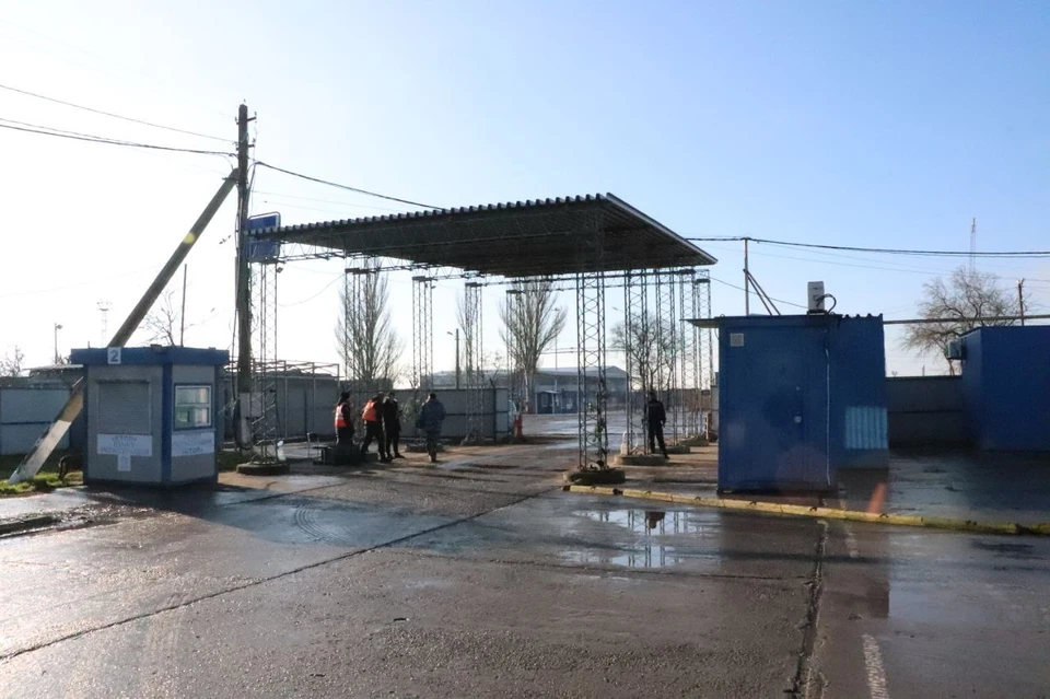 Товары в Крым доставляются в порядке приоритета. Фото: Юрий Гоцанюк\TG