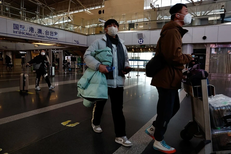 Китай отменит карантин для прибывающих в страну с 8 января 2023 года.