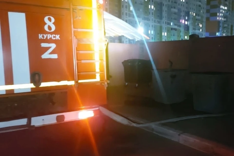 Причину пожара выясняют