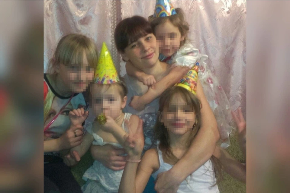На фото многодетная мать Любовь Белюшина с четырьмя детьми от второго брака. Фото: соцсети