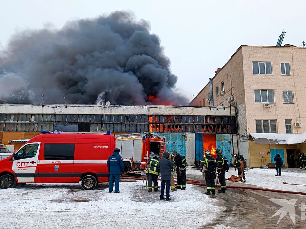 Пожар на складе на улице Добролюбова в Москве 10 января 2023 год: последние  новости, что известно, фото, видео - KP.RU