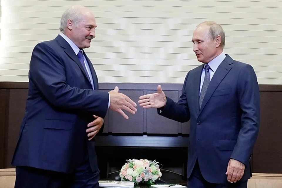 Лукашенко заявил о решении с Путиным всех вопросов на уровне президентов Фото: Михаил Метцель/ТАСС