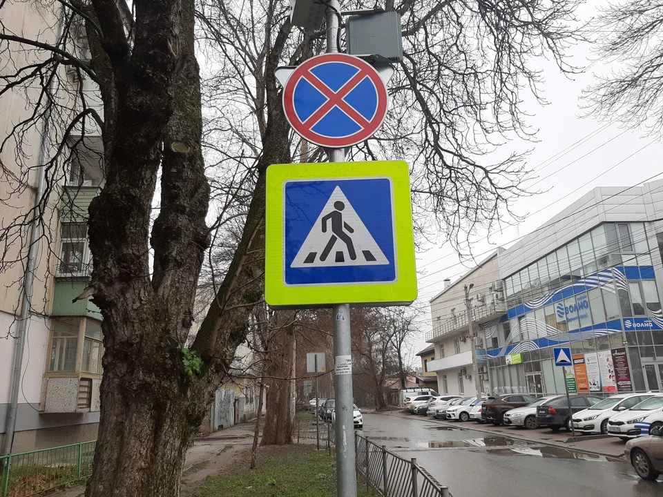 Пешеходам следует соблюдать нормы безопасного поведения на дороге
