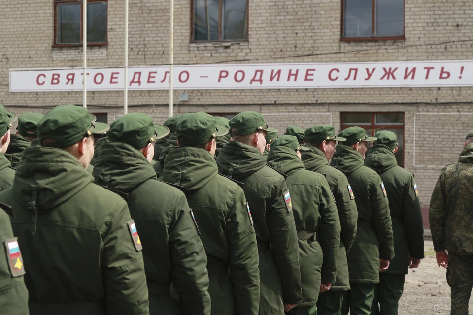 Контрактник без разрешения командования покинул воинскую часть в Чебаркуле и уехал в Челябинск