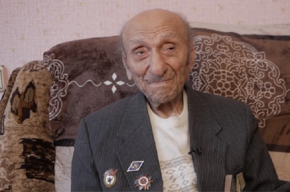 Айказ Овcепян на старости лет остался без собственного дома. Фото: скриншот видео RT
