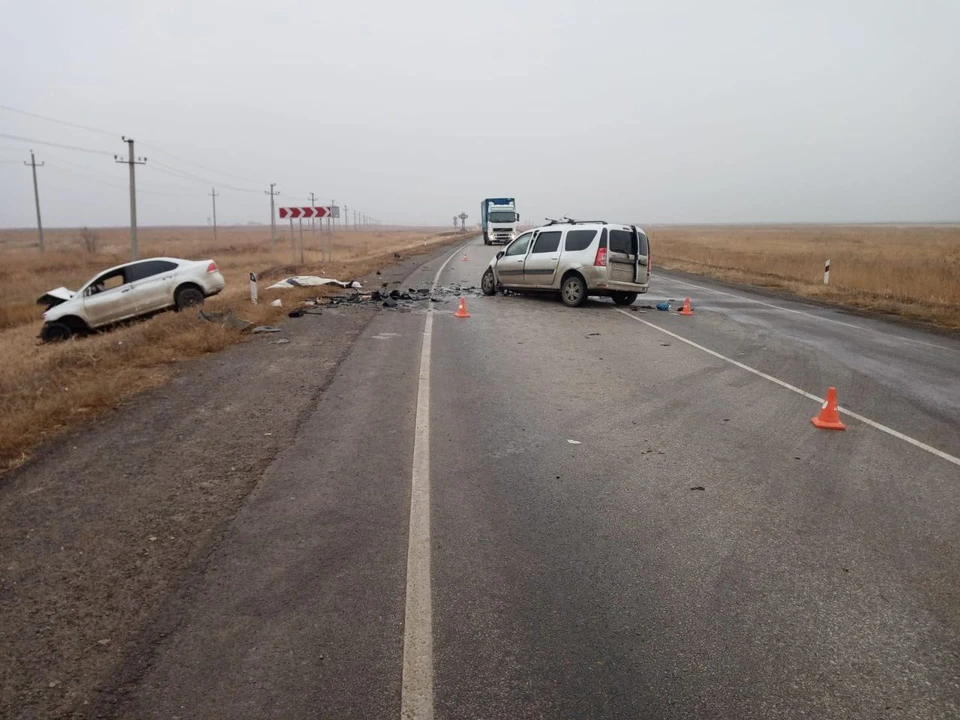Авария на трассе «Волгоград-Астрахань» случилась ранним утром 20 ноября 2021 года. Фото: прокуратура Волгоградской области.