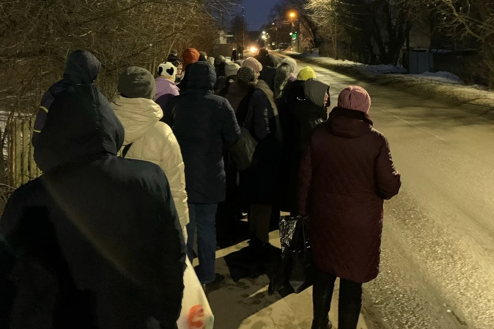 В Соколовке почти час прождали маршрутку №49. Фото: группа «Рязань» в соцсети «ВКонтакте».