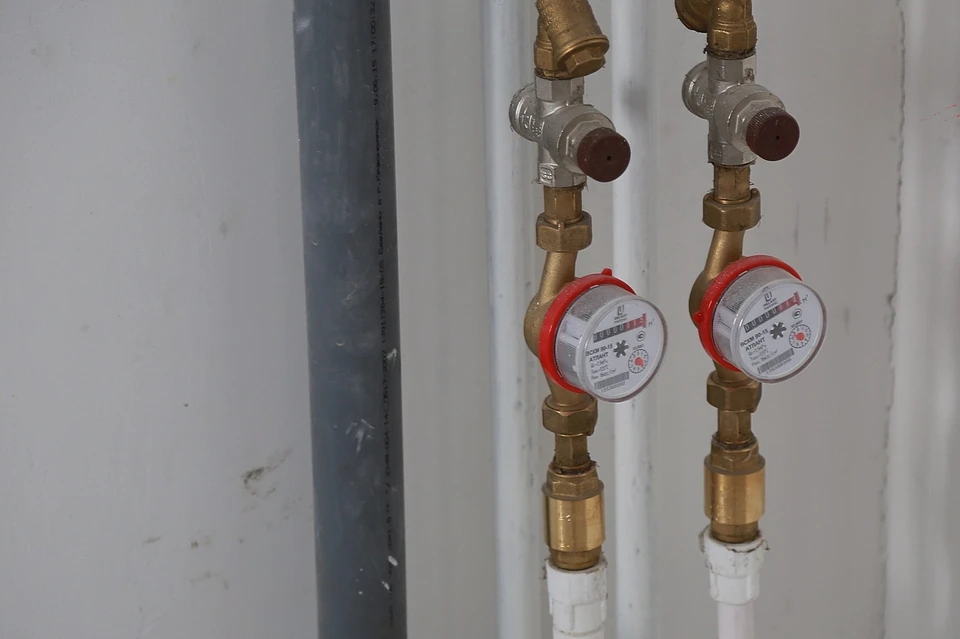 Жители Ленинского района Красноярска могут бесплатно поставить счетчики воды и газа
