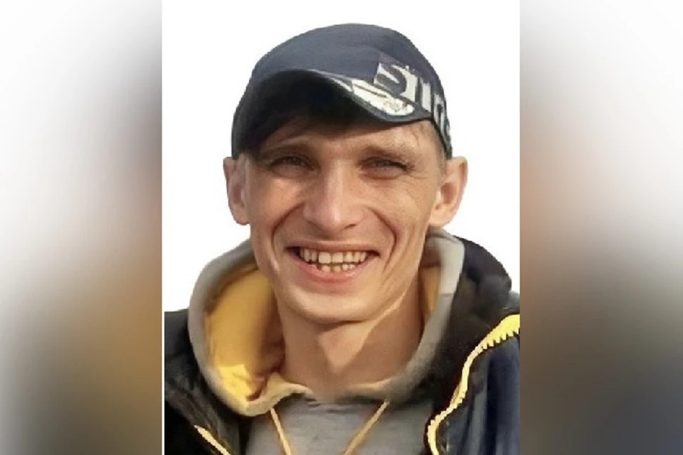 В Новосибирске при загадочных обстоятельствах исчез высокий 37-летний мужчина в белой шапке. Фото: ПСО "ЛизаАлерт НСО".