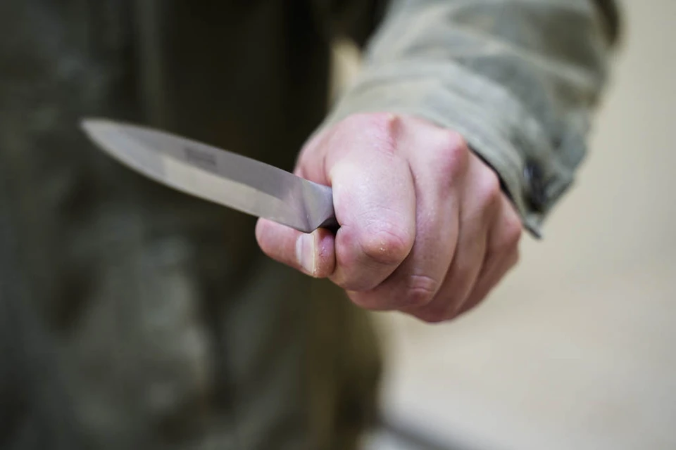 39-летний оренбуржец избил ножом свою знакомую, а потом сдался полиции