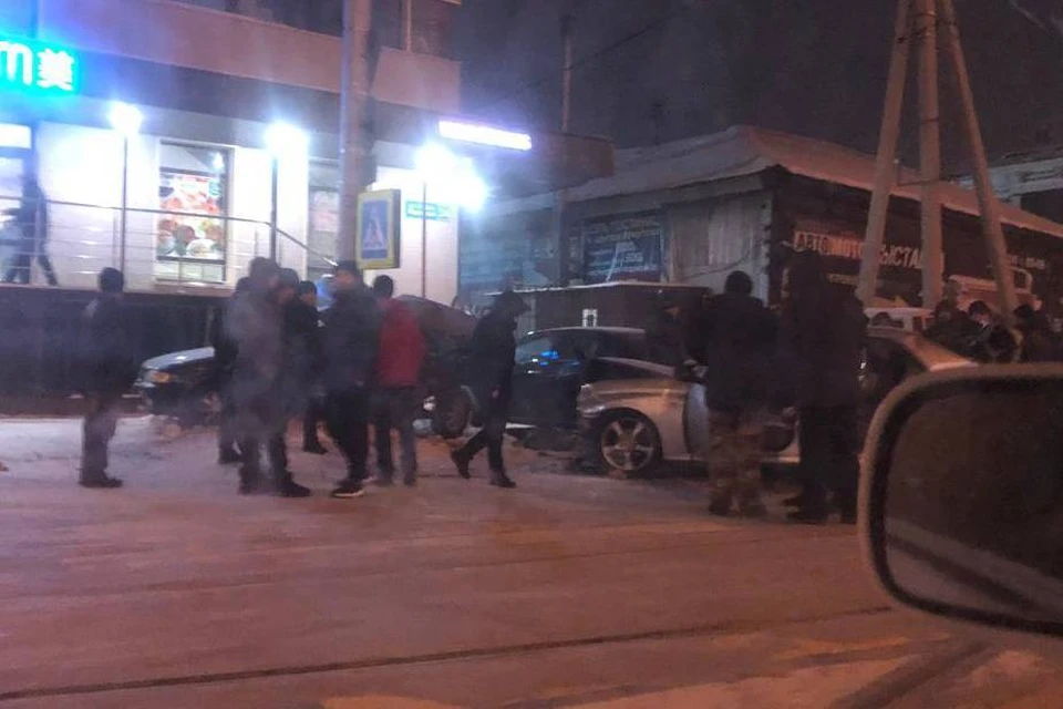 Toyota Verossa и Subaru Forester столкнулись на улице Софьи Перовской в Иркутске