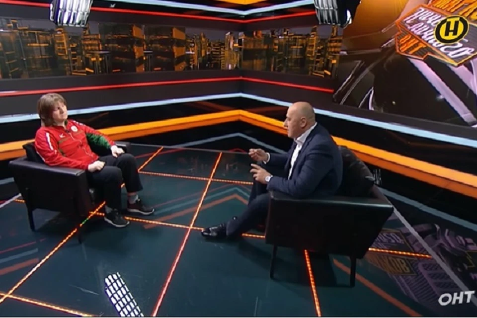 Надежда Остапчук в ток-шоу Марата Маркова. Скрин видео ОНТ