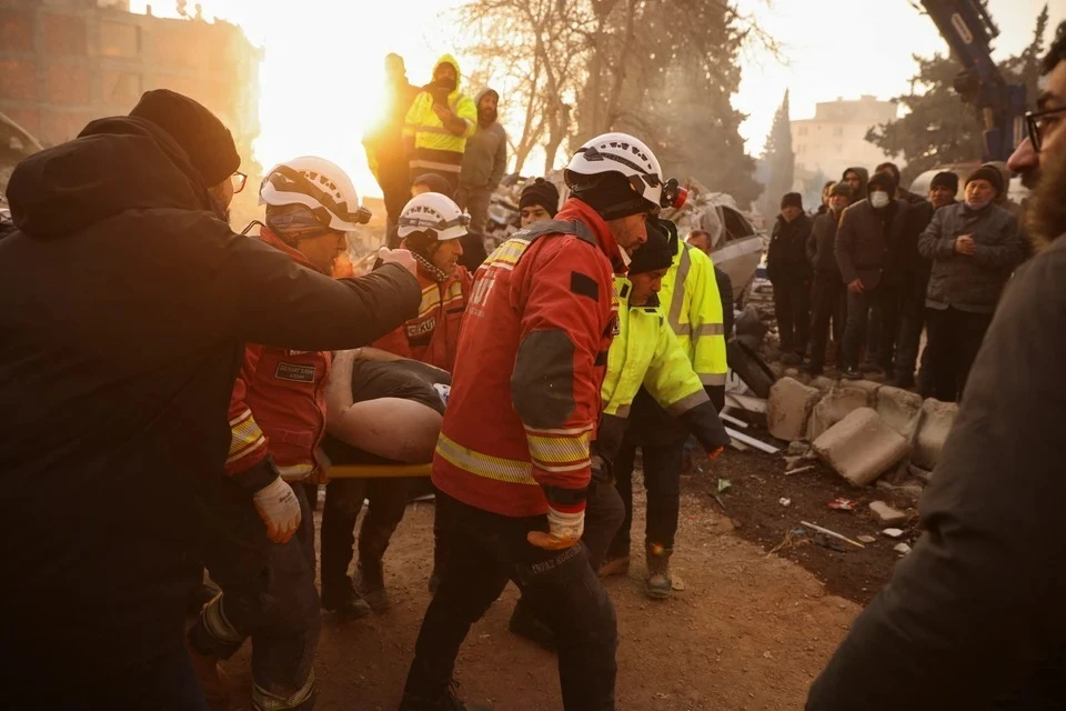 Спасатели нашли после землетрясения в турецком Хатае тело еще одного россиянина