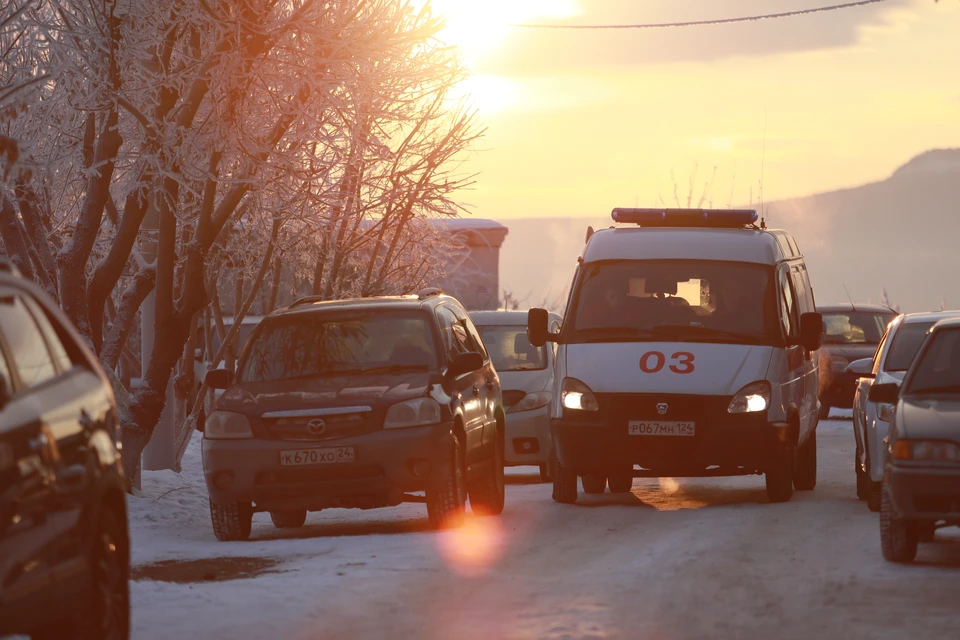 На место вызвали скорую помощь
