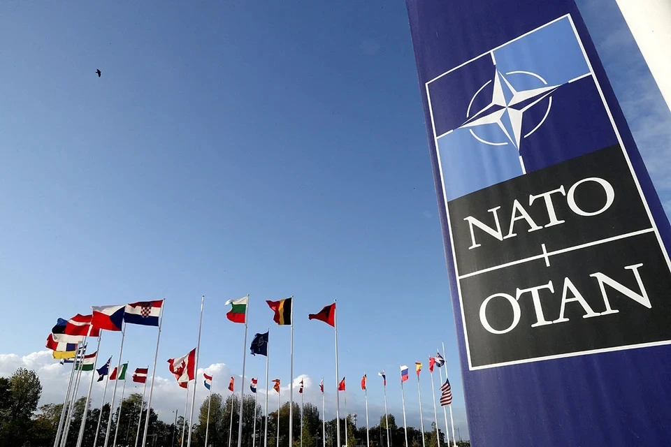 Reuters: НАТО попросит членов альянса увеличить истощенные поставками ВСУ запасы оружия
