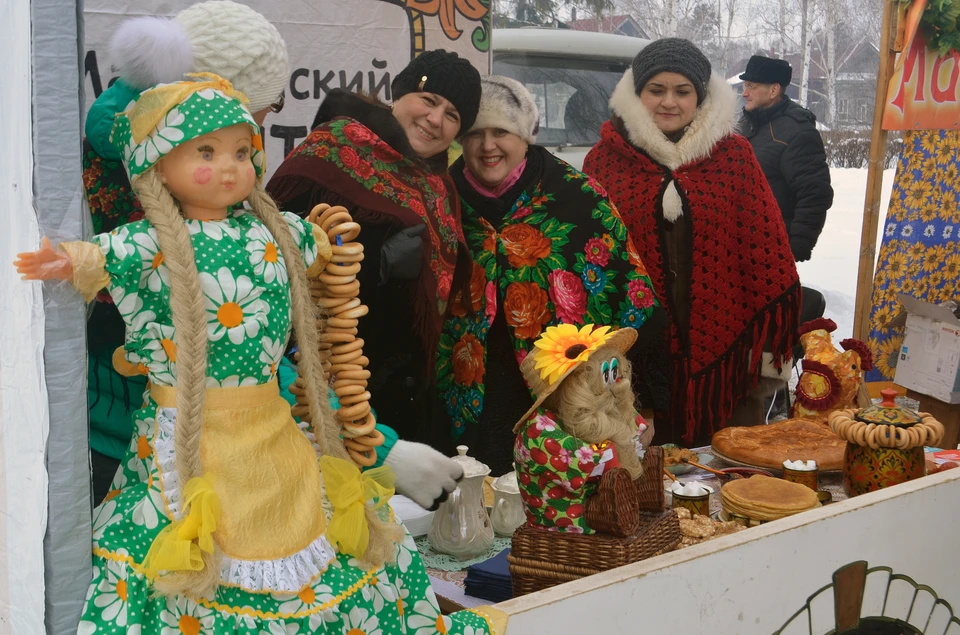 Ульяновцы попробуют чай из самовара с целебными травами и масленичные угощения из русской печи