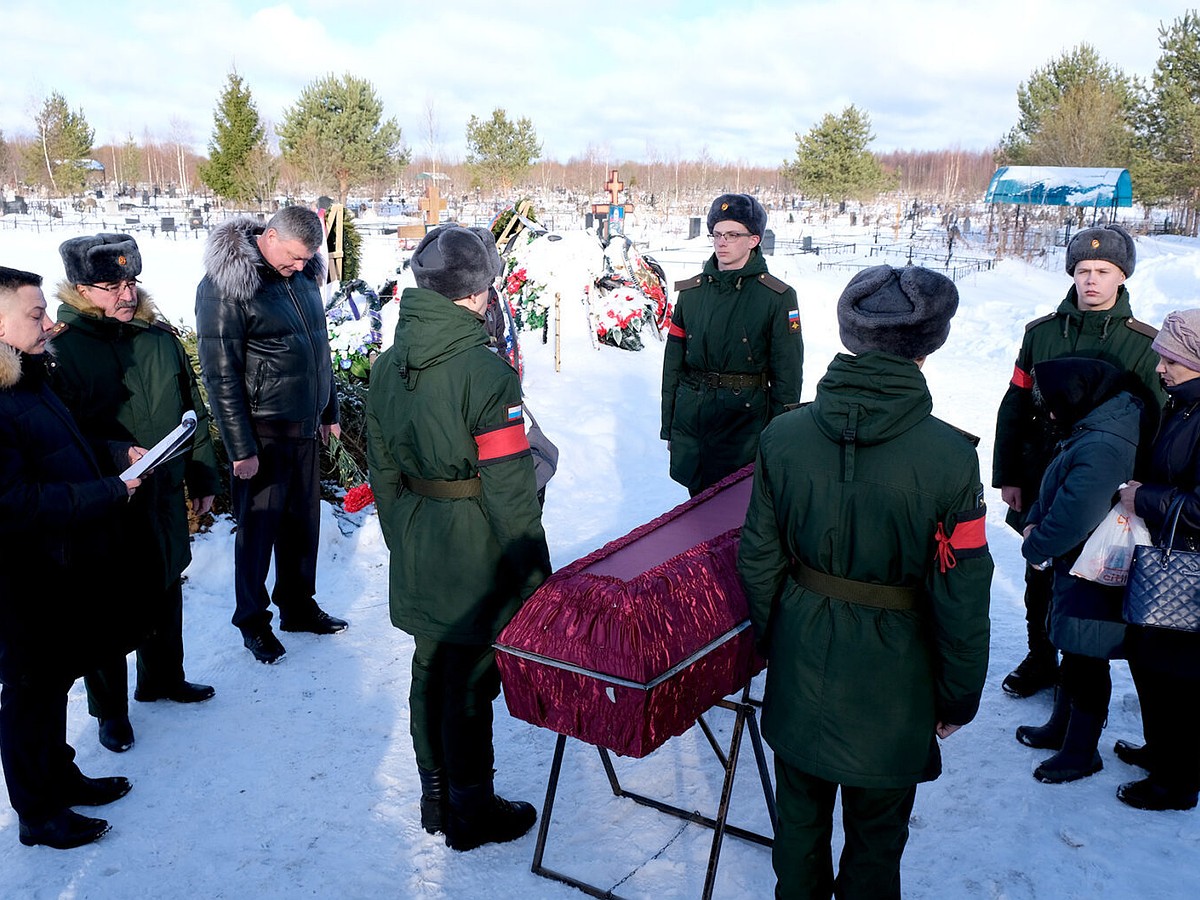 В Кимрах простились с погибшим в ходе СВО военнослужащим Иваном Сусловым -  KP.RU