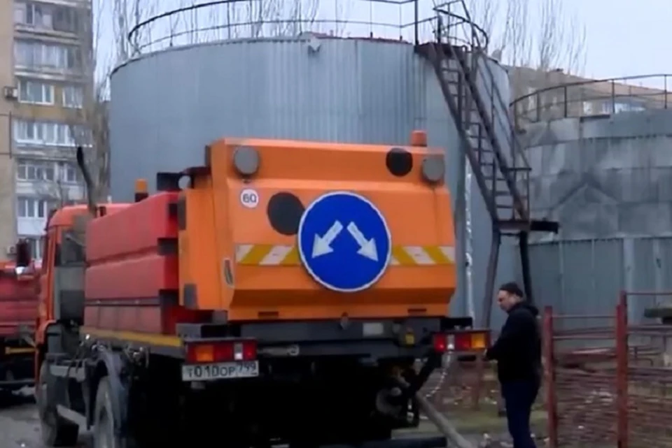 В пользование коммунальщиков поступила новая техника. Фото: ТГ/Хоценко