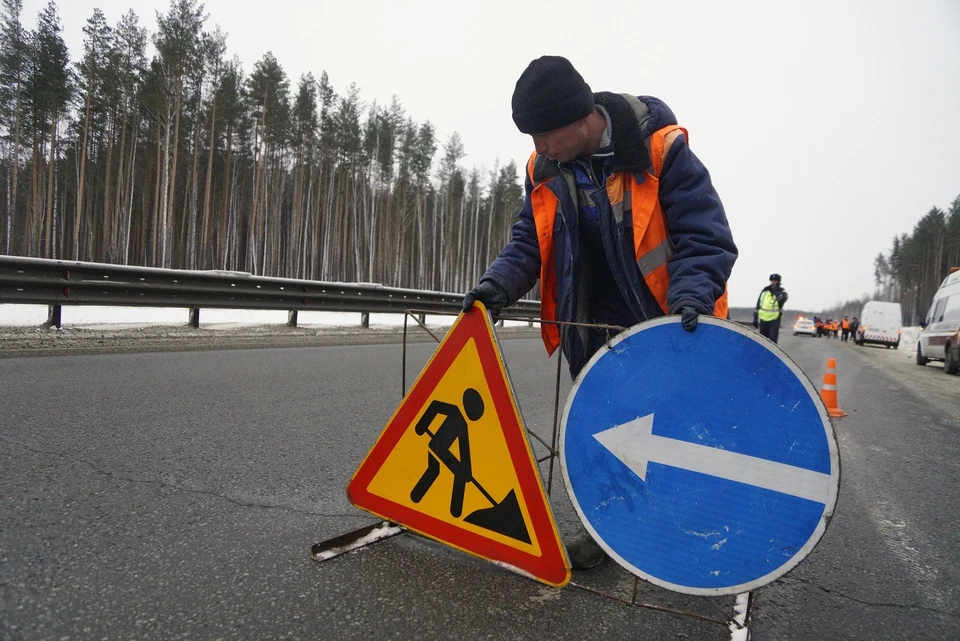 Работы будут проводить специалисты ЕМУП «Водоканал»