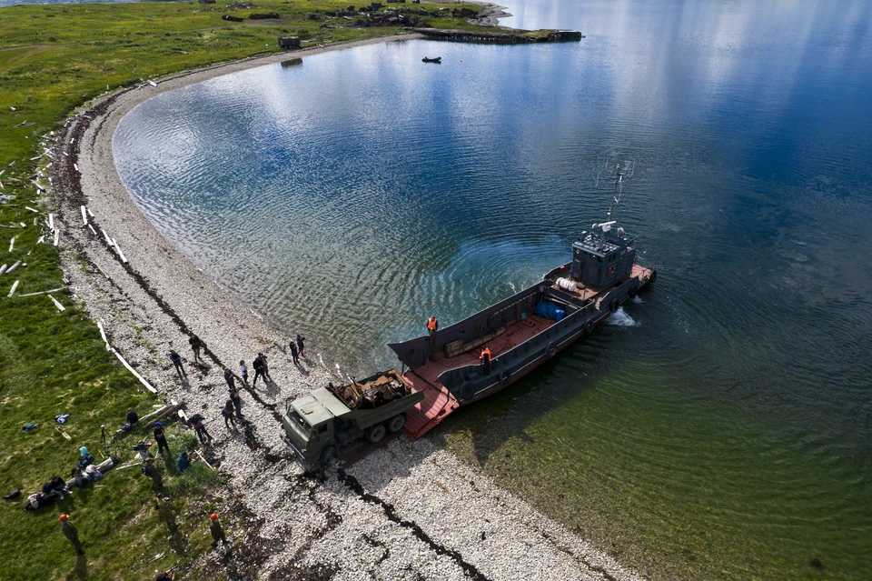 В год на предприятии планируют спускать на воду до пяти барж